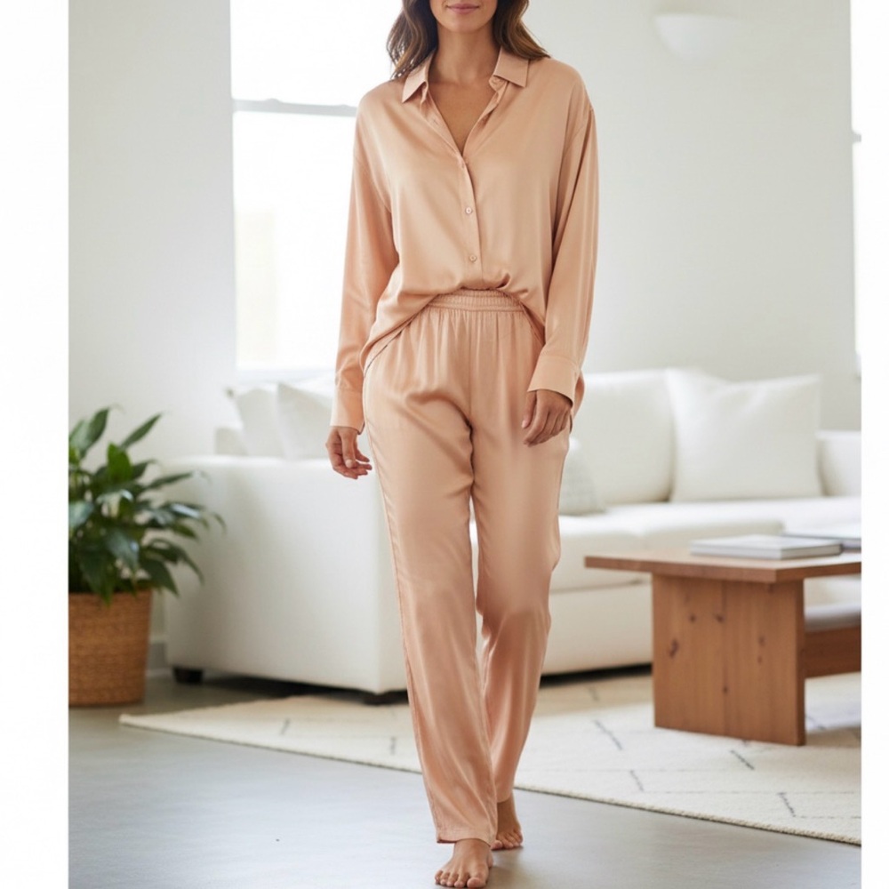 Silky Cream/ Beige Lounge Set